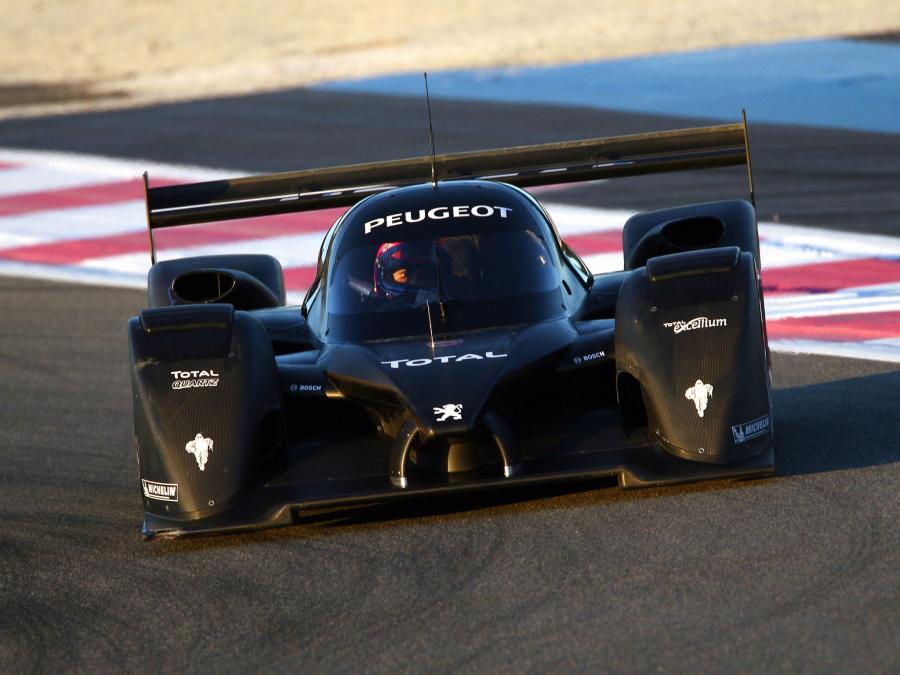  Peugeot 908 V12 HDi 2007 года  (фото 29 из 55)